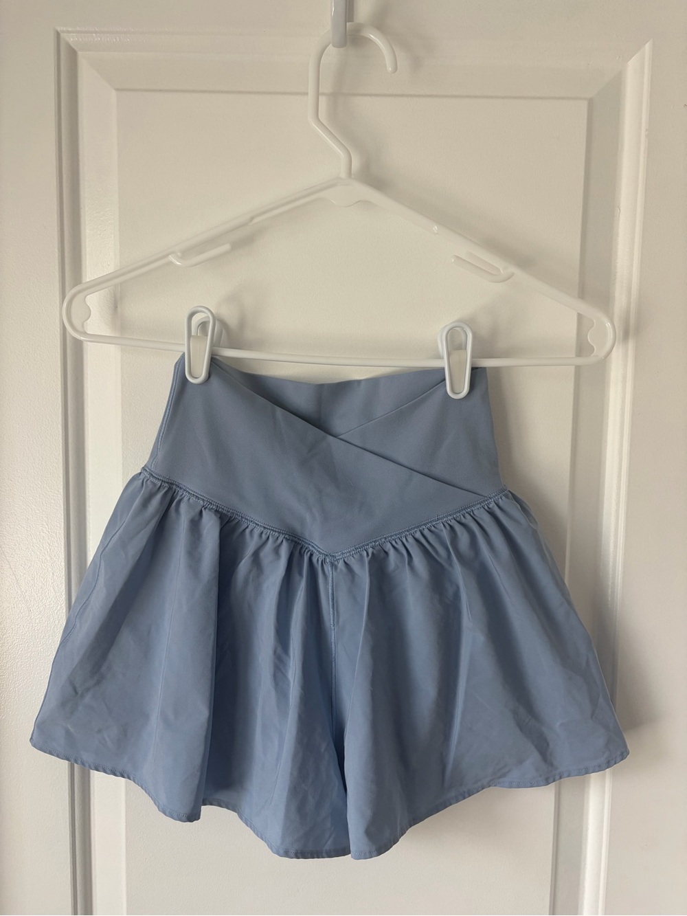 OFFLINE by Aerie Real Me Crossover Flowy Shorts XS